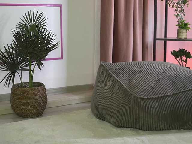 ellacandy's BongaCams show and profile