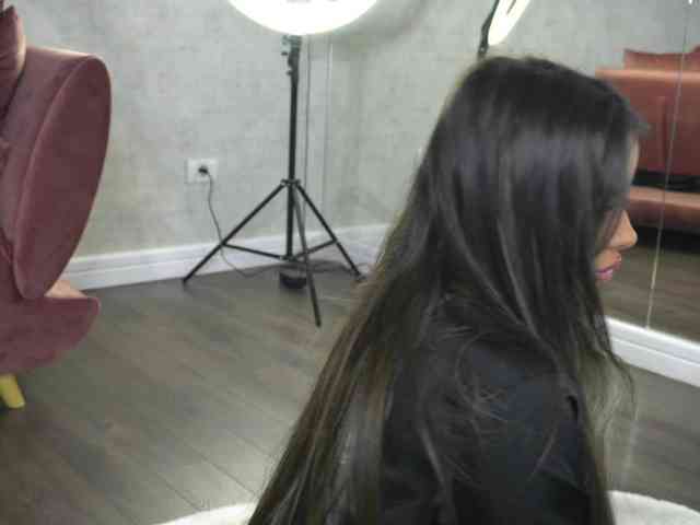 SashaPariss webcam