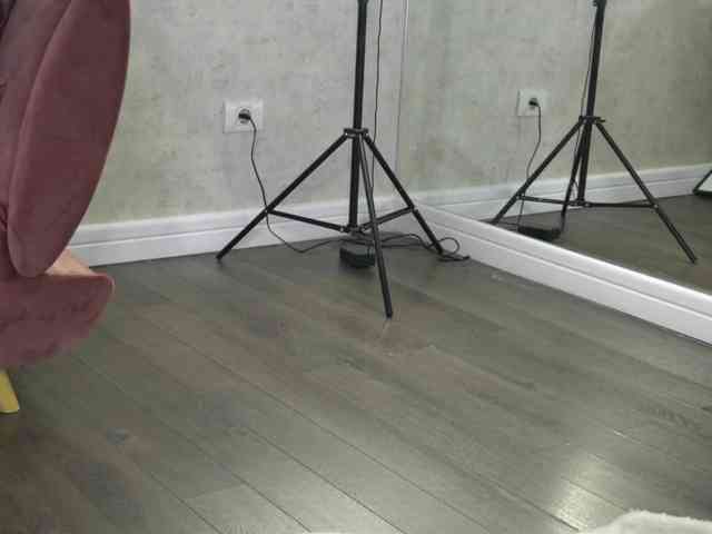 SashaPariss webcam