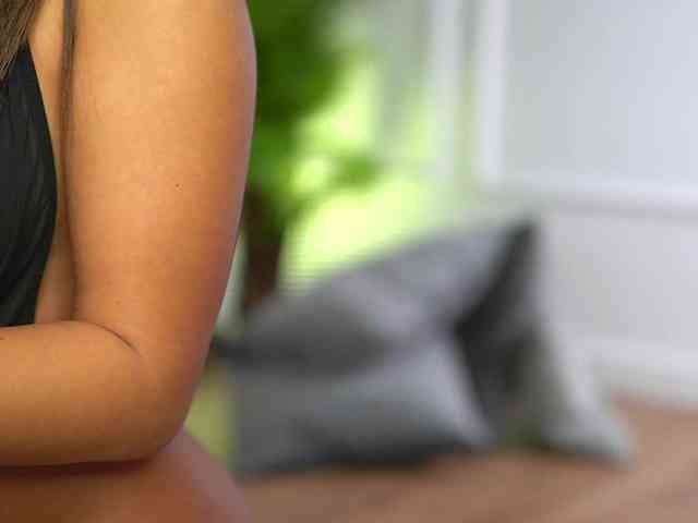 SashaPariss webcam