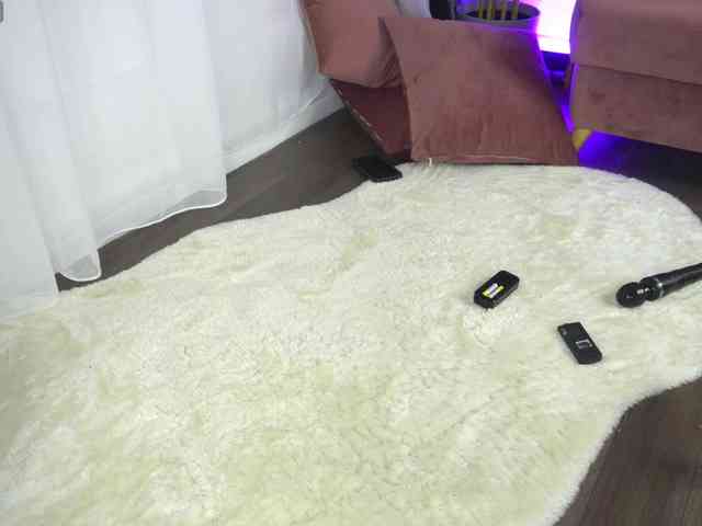 SashaPariss webcam