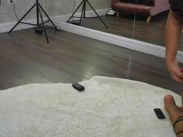SashaPariss webcam