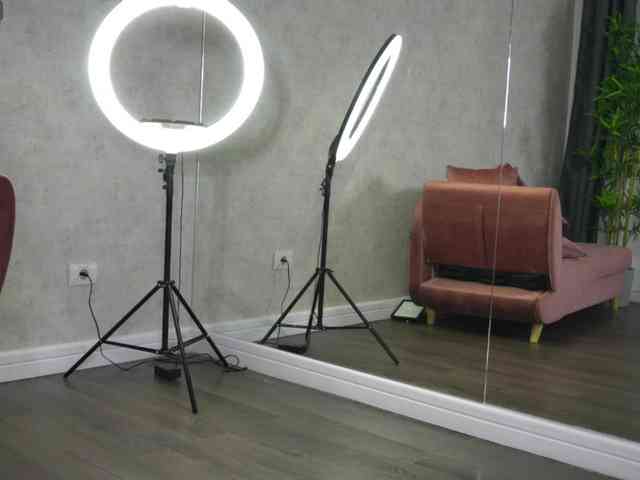 SashaPariss webcam
