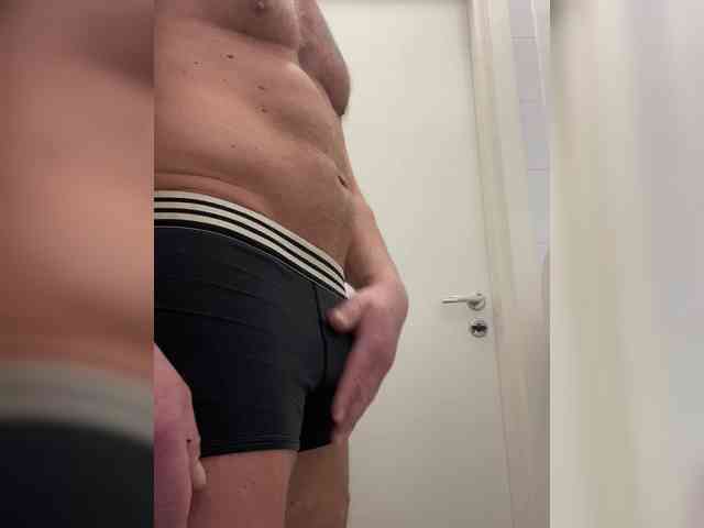 GheGevaraa Live Webcam on BongaCams