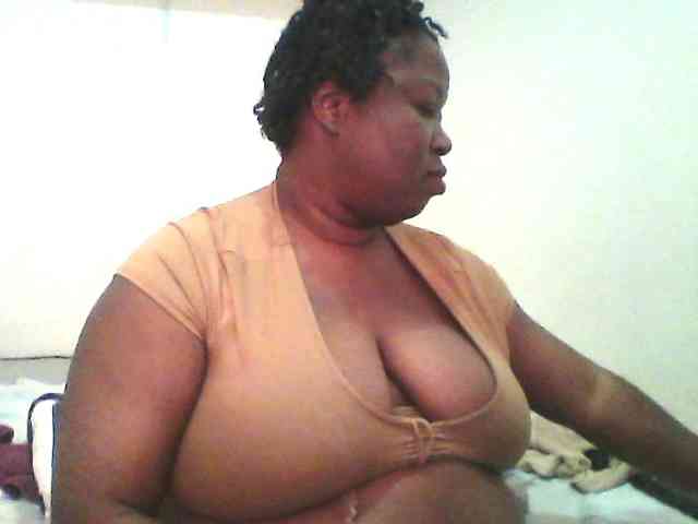 nude webcam chatroom TRUEBELLA
