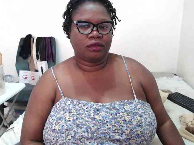 webcam random chat TRUEBELLA