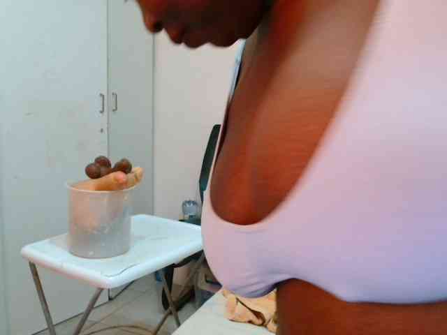 TRUEBELLA webcam