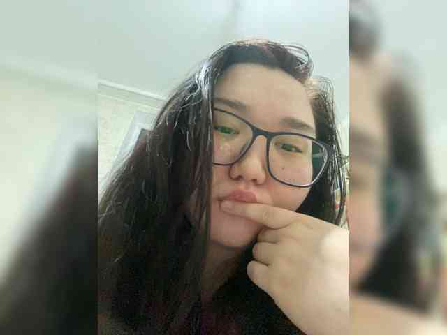 adult live chat DebbieLu