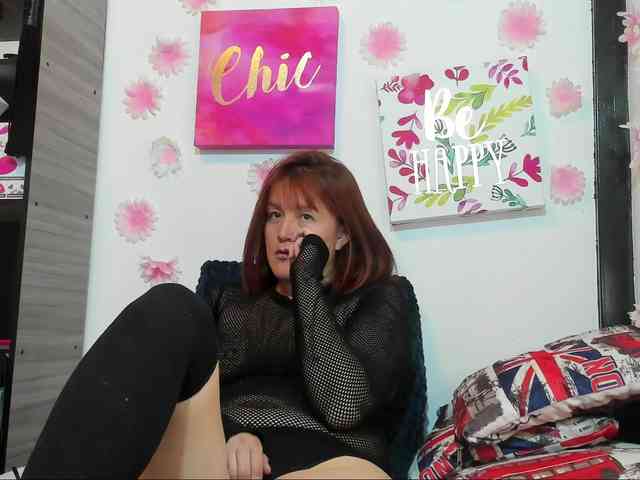 Amberr35 webcam