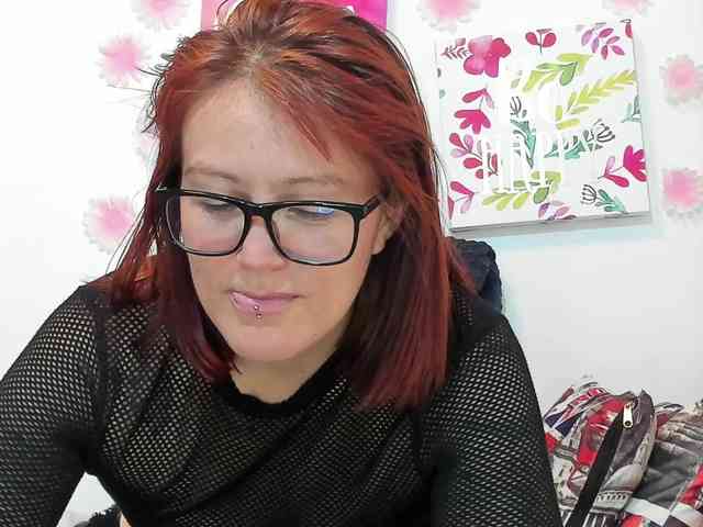 Amberr35 webcam