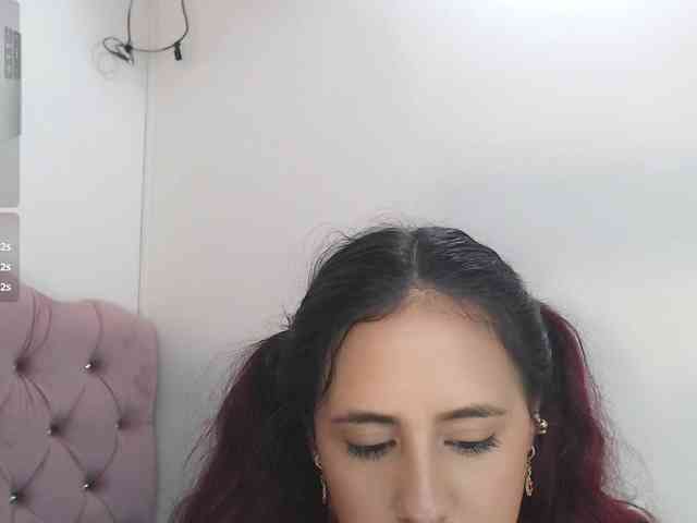 lili-22- webcam