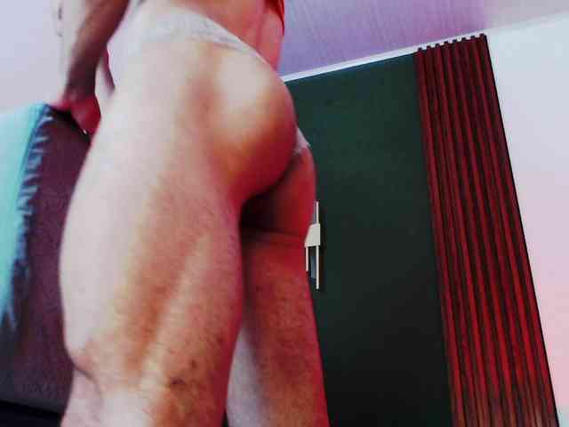 jeanys-sneider Live Webcam on BongaCams