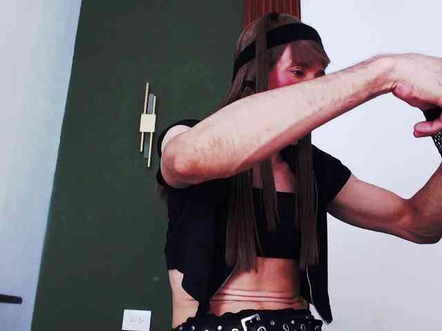 jeanys-sneider Live Webcam on BongaCams