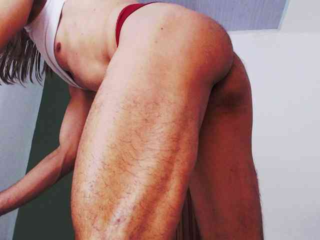 jeanys-sneider Live Webcam on BongaCams