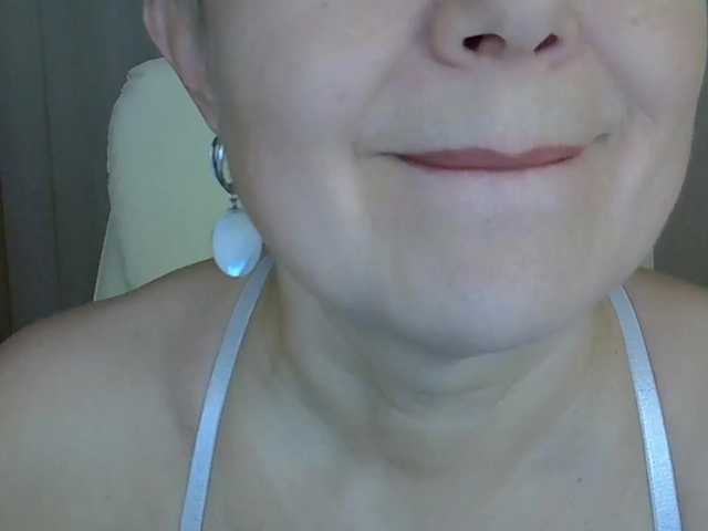 IFannyLove's BongaCams show and profile