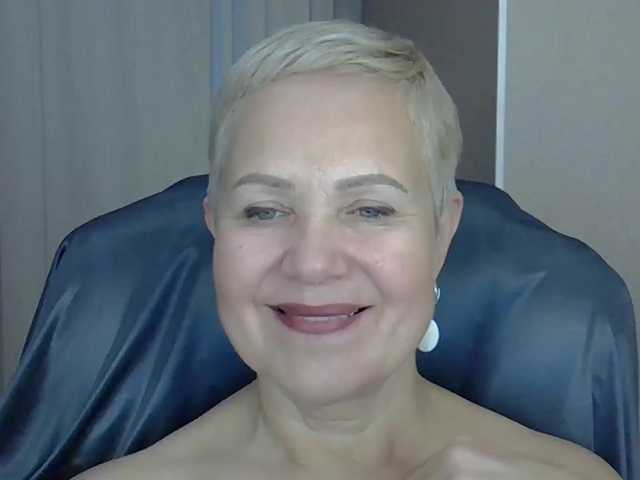 IFannyLove from BongaCams is Freechat