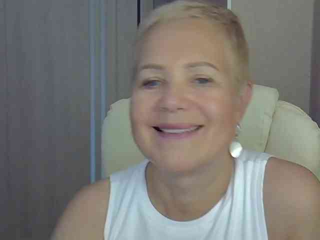 MadamMadam webcam