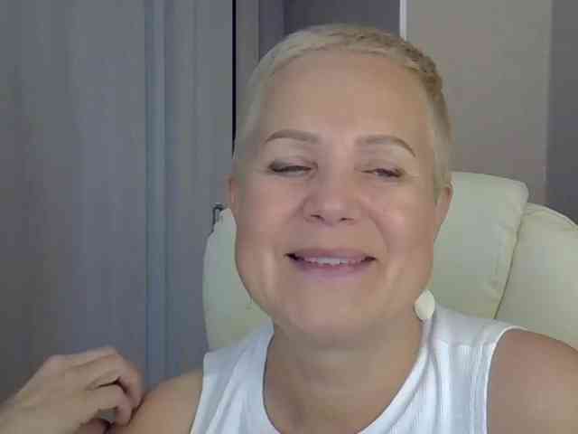 IFannyLove Live Webcam on BongaCams
