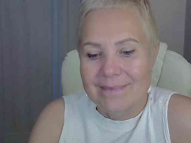 IFannyLove Live Webcam on BongaCams