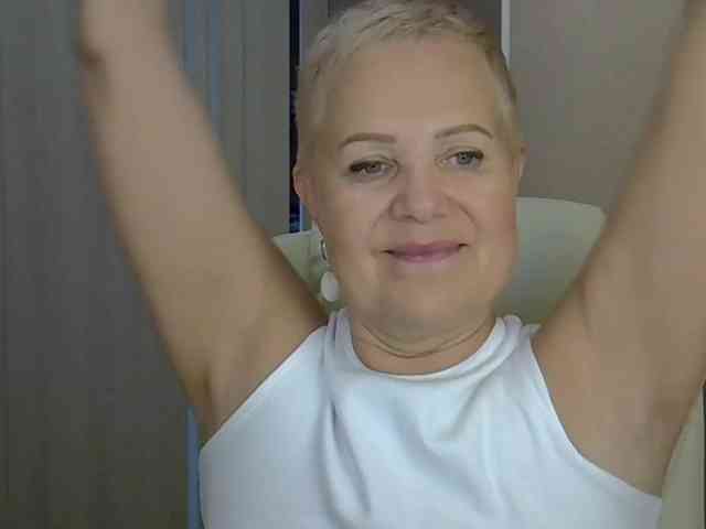 live sex cam free IFannyLove