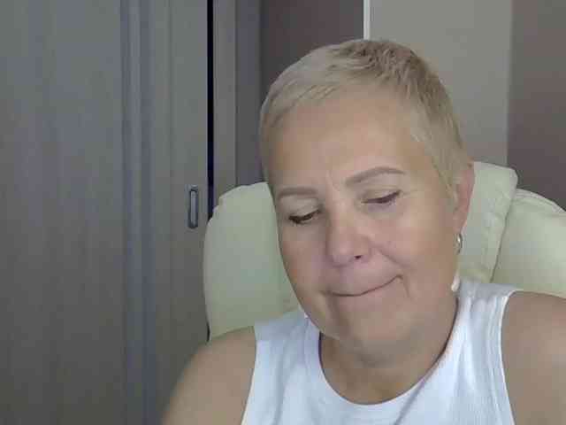 MadamMadam webcam