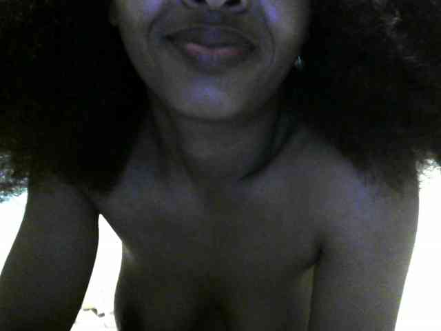 TessaLady webcam