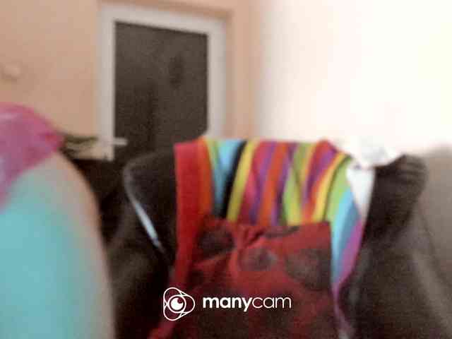 hotyyalisson webcam