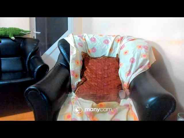 hotyyalisson webcam