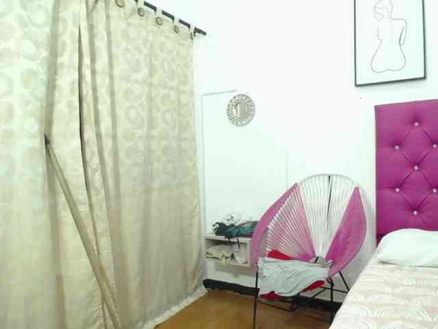 CattleyaHotGirl webcam