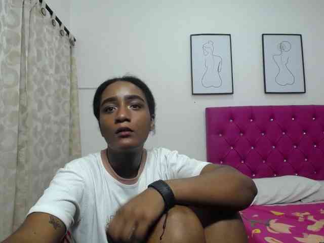 CattleyaHotGirl webcam