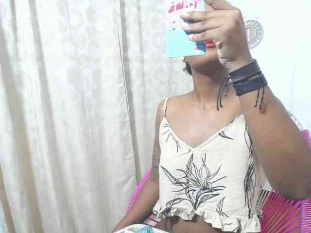 CattleyaHotGirl webcam