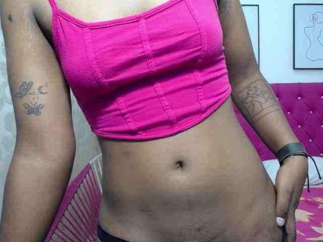 CattleyaHotGirl webcam
