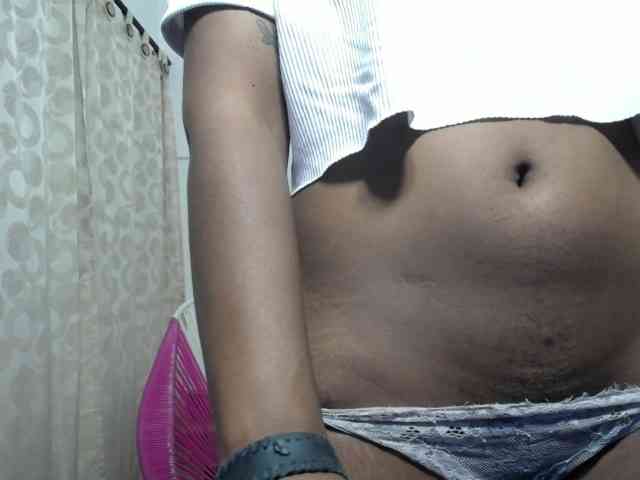 CattleyaHotGirl webcam
