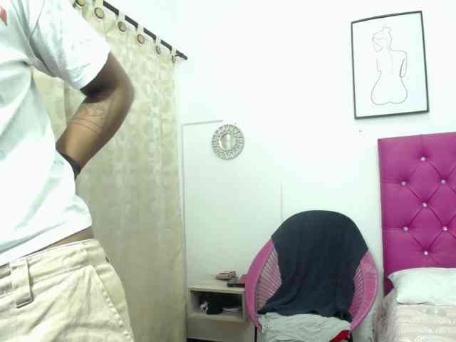 CattleyaHotGirl webcam