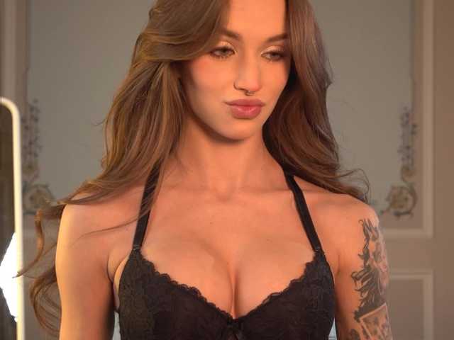 happywhores's BongaCams show and profile