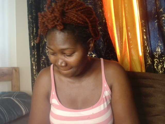 Sexxy-pretty24's BongaCams show and profile