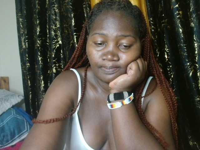 Sexxy-pretty24's BongaCams show and profile