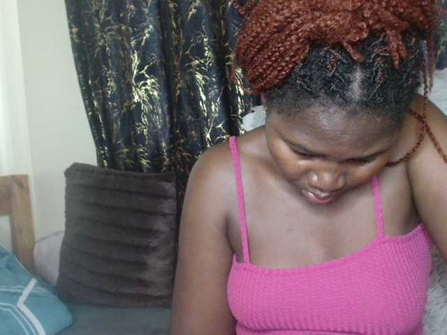 Sexxy-pretty24's BongaCams show and profile