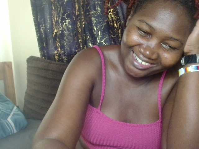 Sexxy-pretty24's BongaCams show and profile