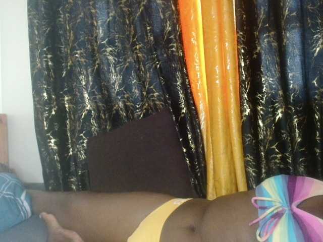 Sexxy-pretty24's BongaCams show and profile