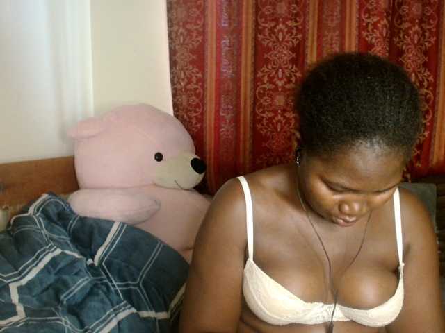 Sexxy-pretty24 webcam