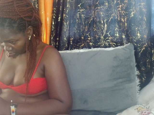 Sexxy-pretty24 webcam