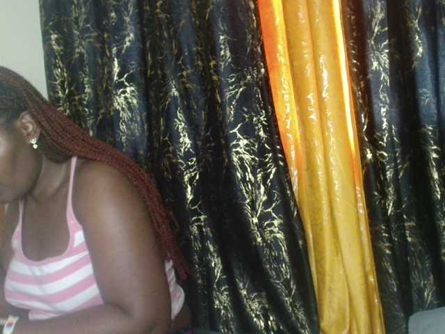 Sexxy-pretty24's BongaCams show and profile