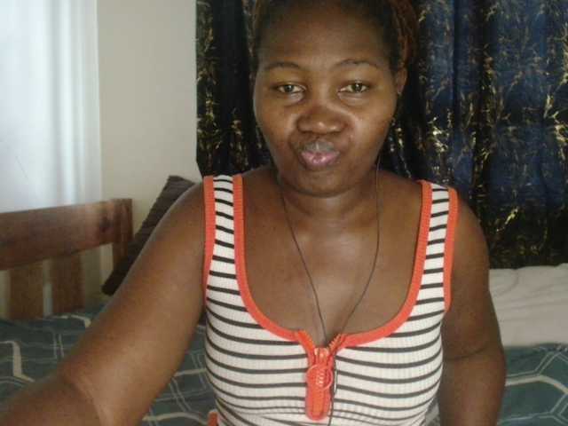 Sexxy-pretty24 from BongaCams is Freechat