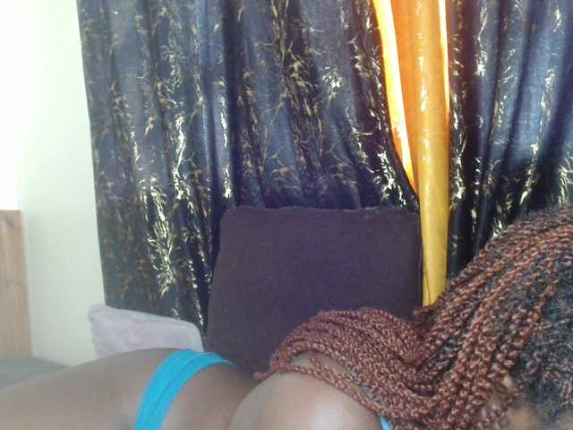 Sexxy-pretty24's BongaCams show and profile