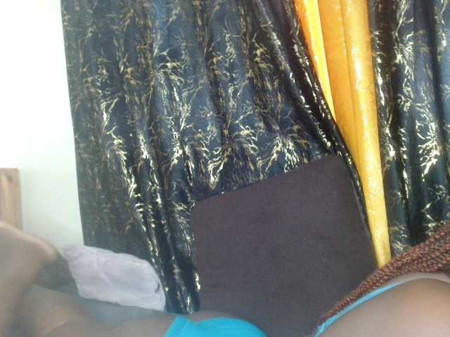 Sexxy-pretty24's BongaCams show and profile