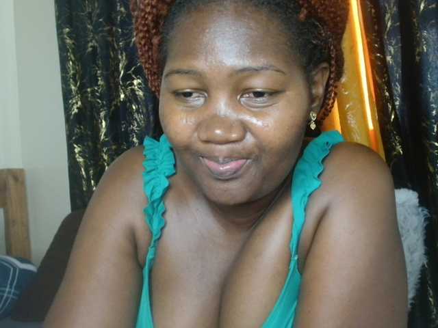 Sexxy-pretty24's BongaCams show and profile