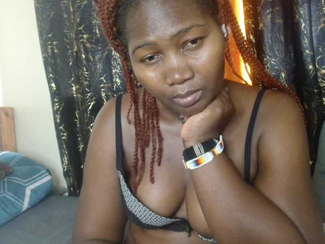 Sexxy-pretty24's BongaCams show and profile