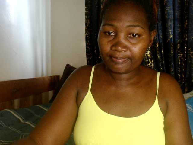 Sexxy-pretty24 from BongaCams