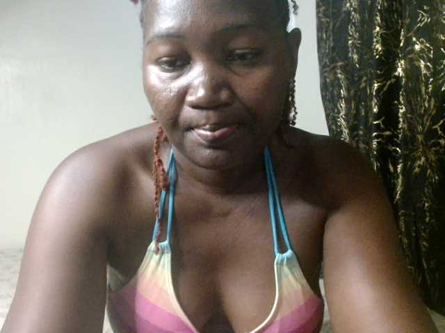 Sexxy-pretty24's BongaCams show and profile